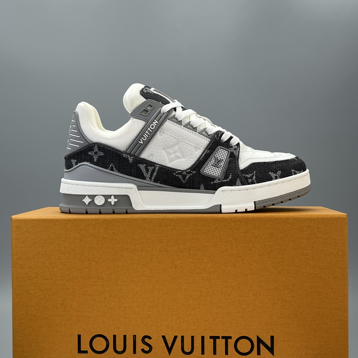 Lv Sneakers-138