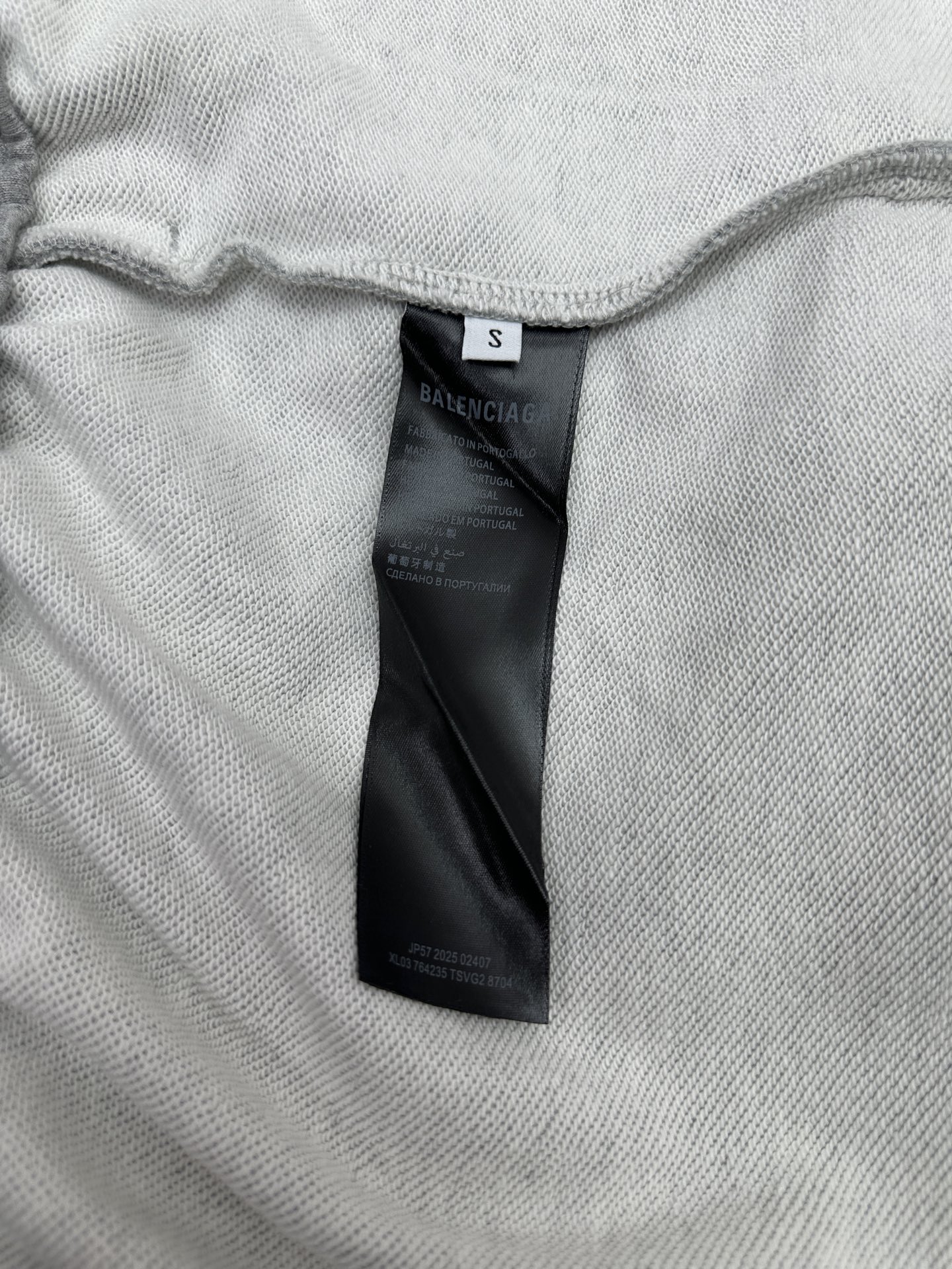 Balenciaga clothing-18