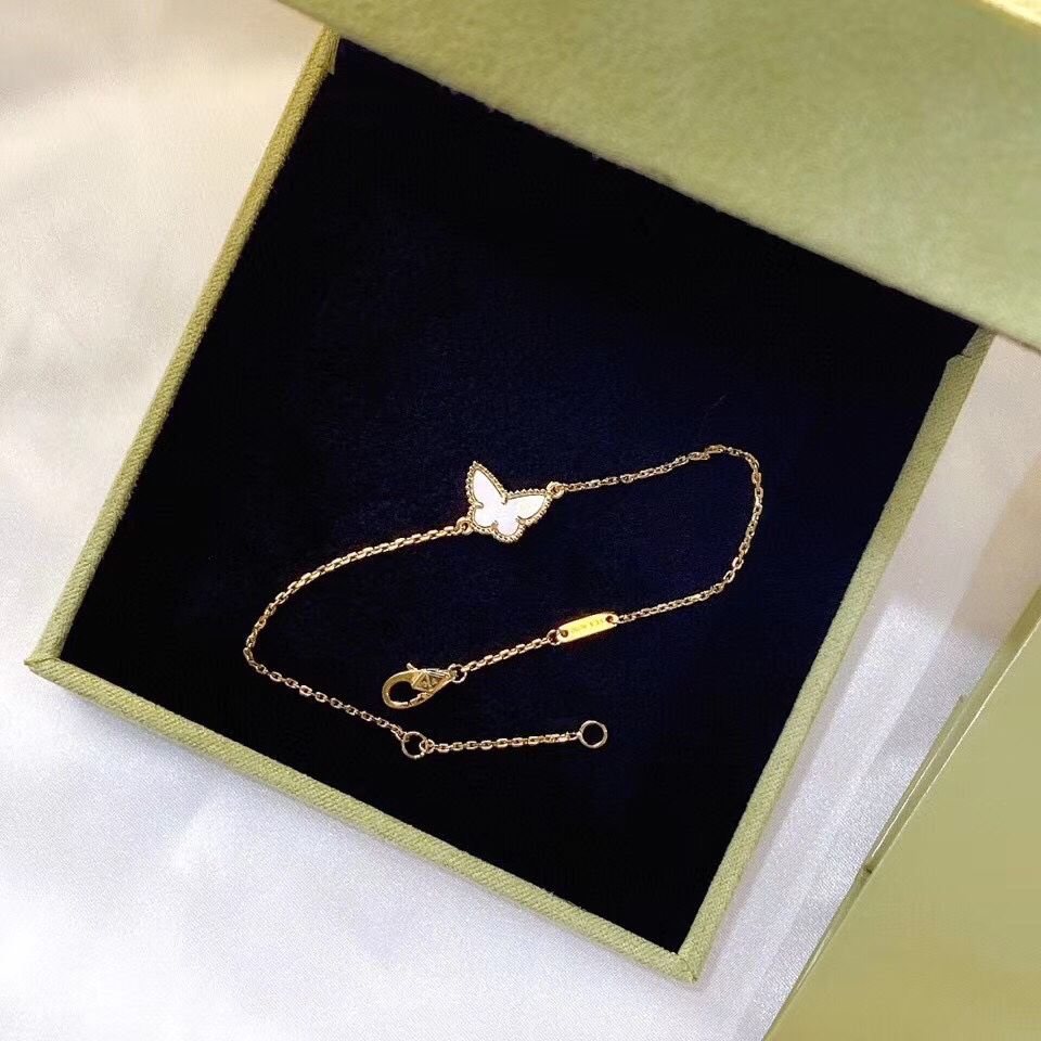 Van Cleef & Arpels necklace-23