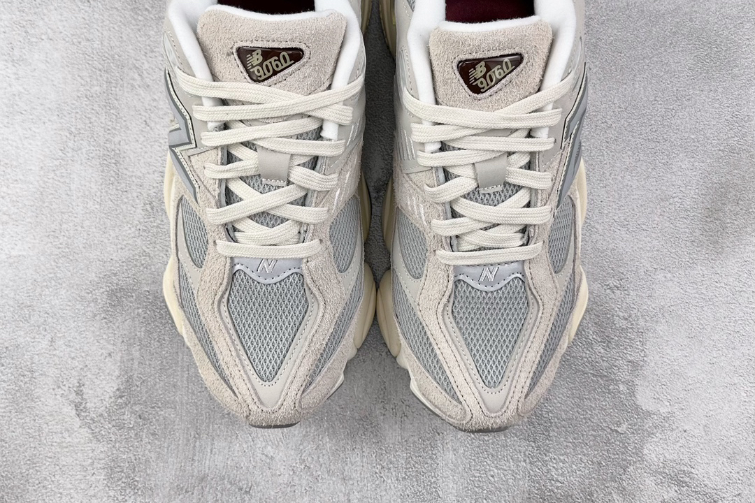 New Balance Sneakers-74