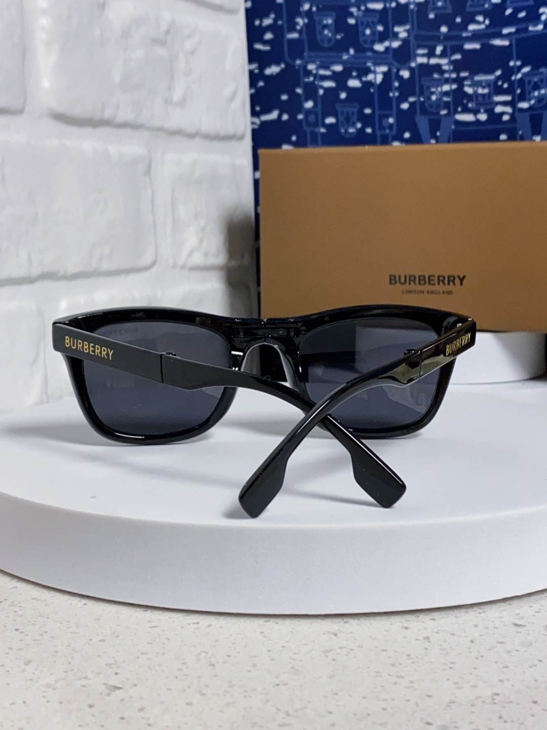 Burberry glasses-40