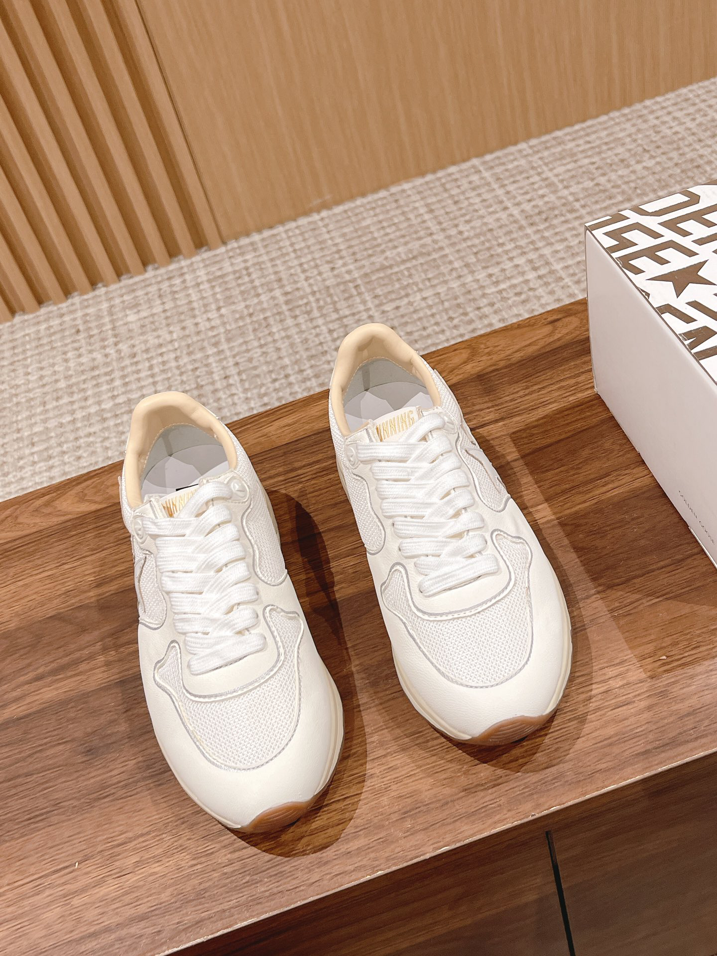 Golden Goose Sneakers-39