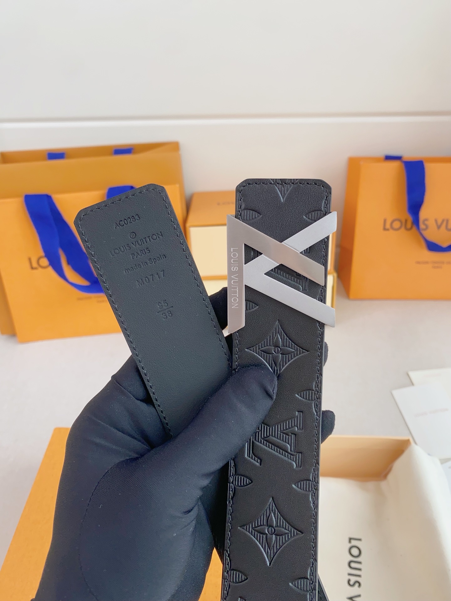 Lv belt-114