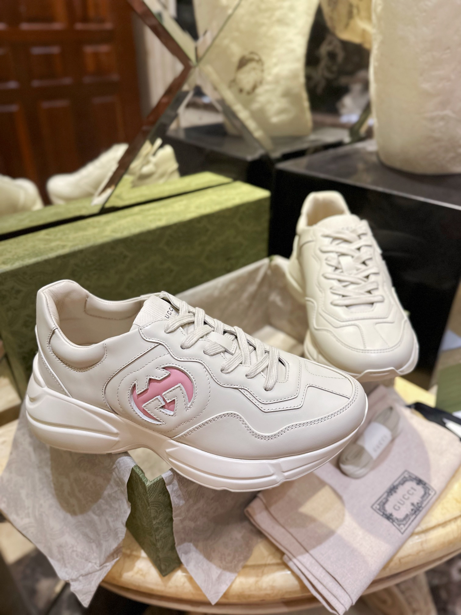 Gucci Sneakers-95