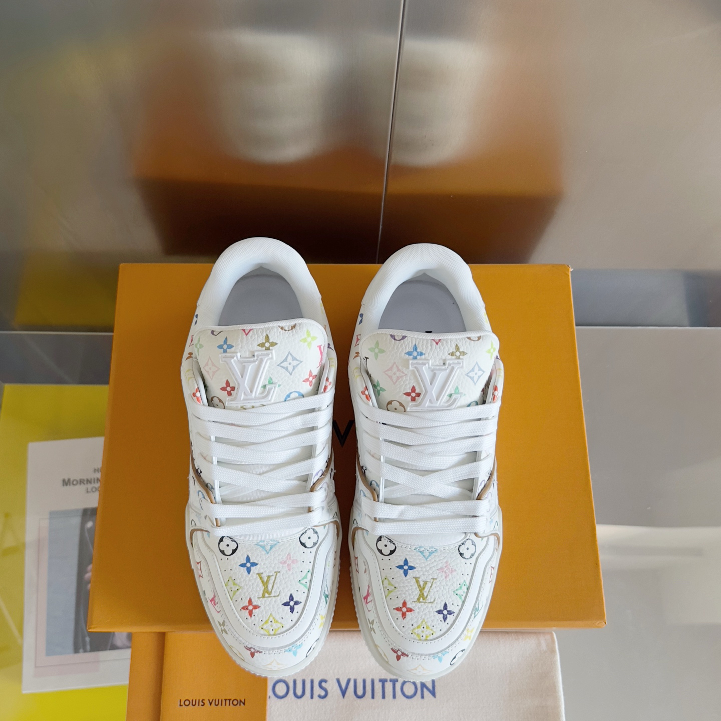 Lv Sneakers-156