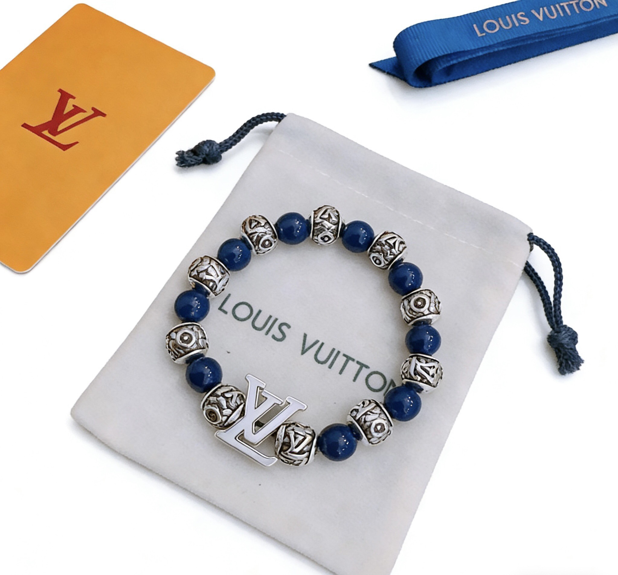 LV Bracelet-40