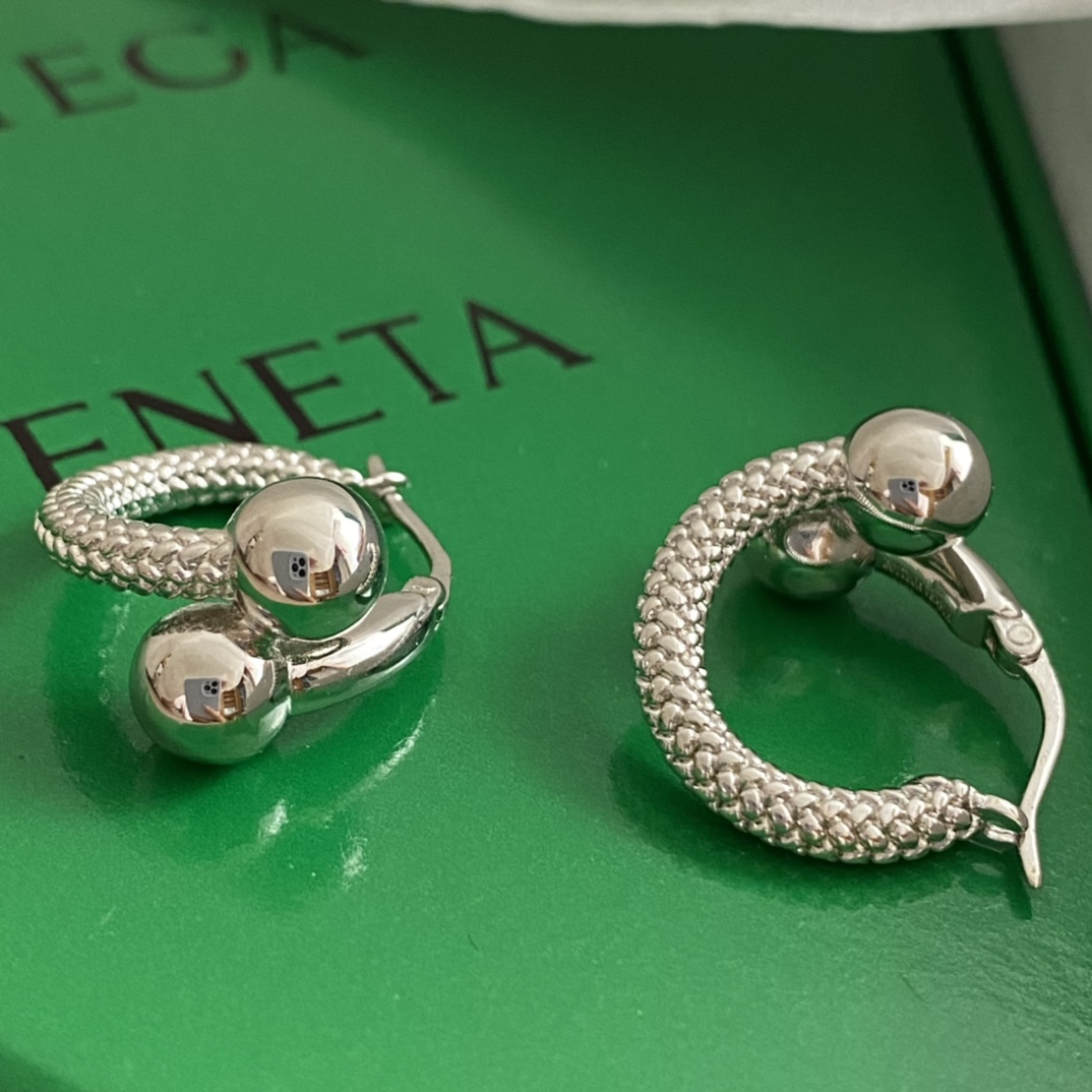 Bottega Veneta earrings-2