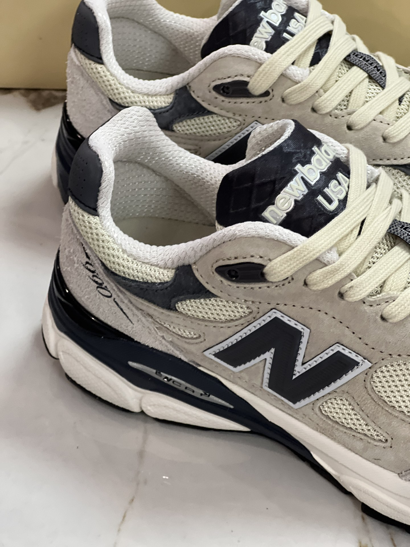 New Balance Sneakers-147