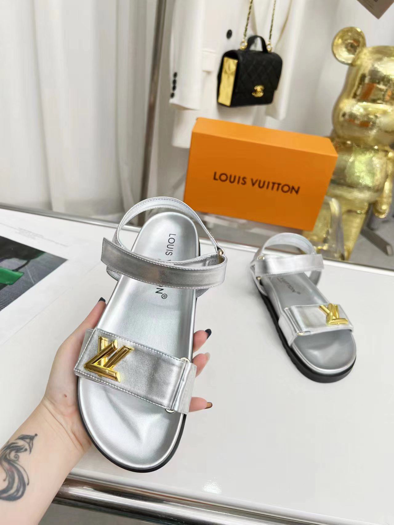 LV Summer footwear
