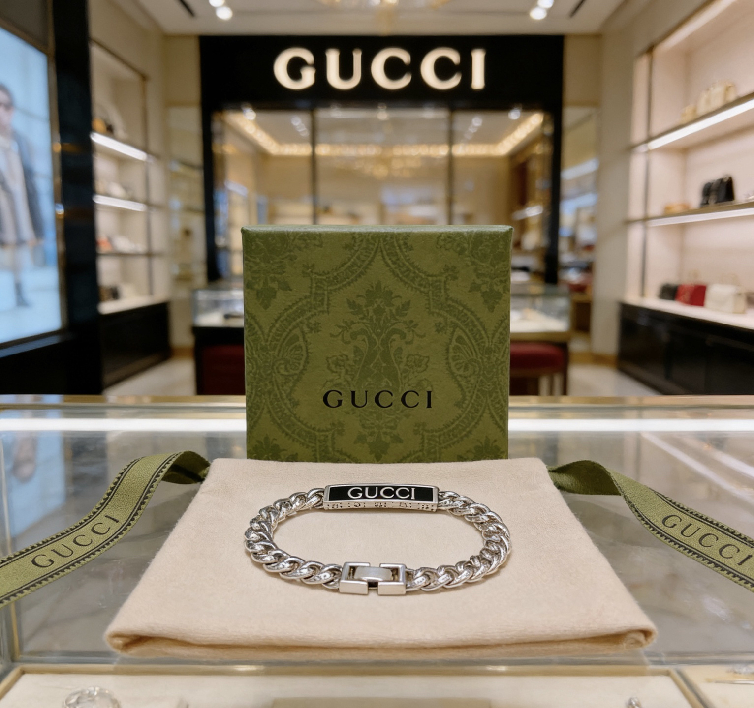 Gucci Bracelet-76