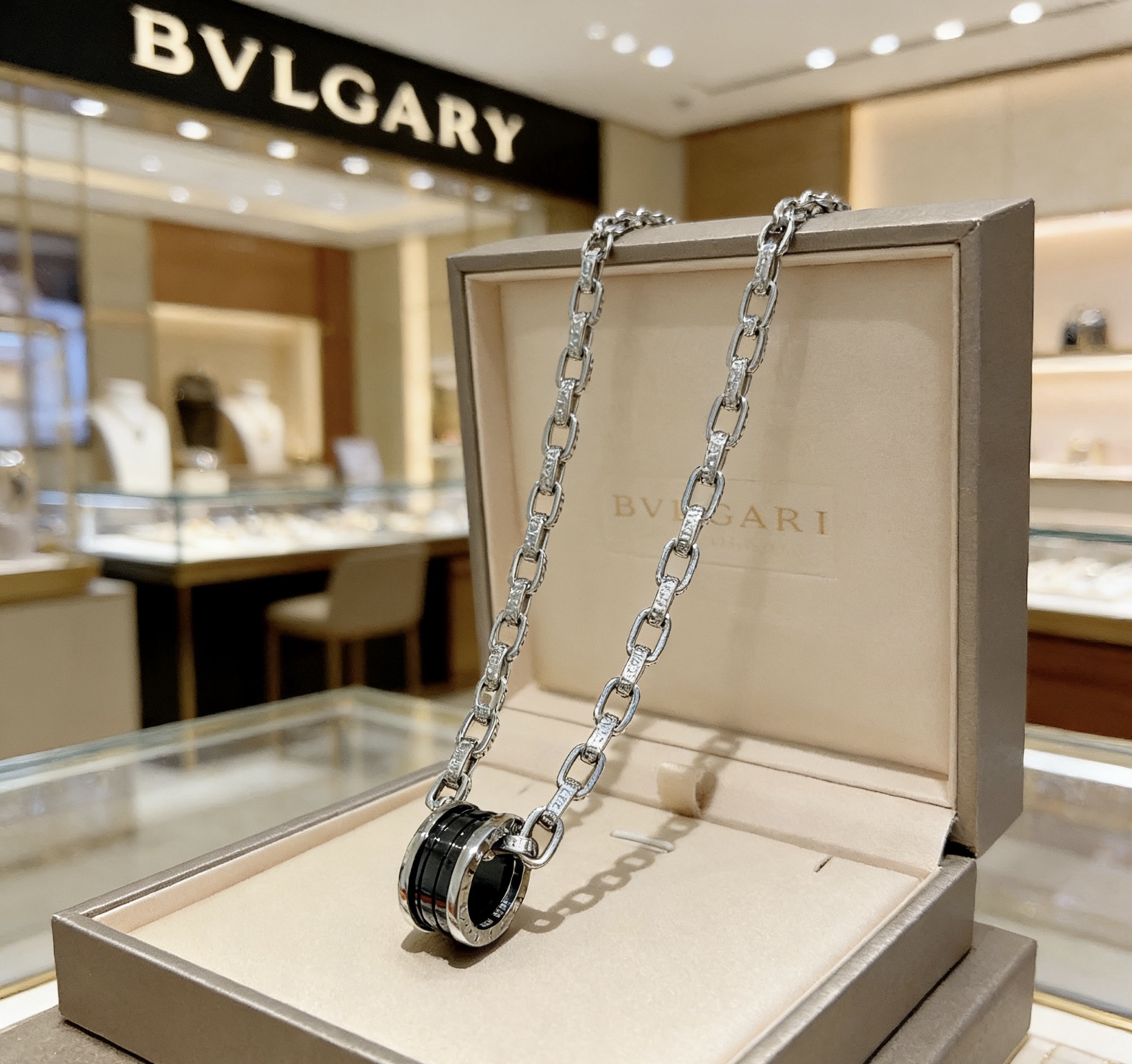 Bottega Veneta necklace-22