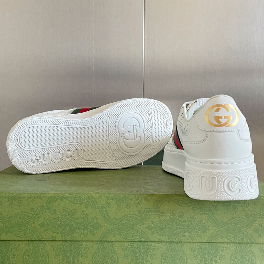 Gucci Sneakers-163