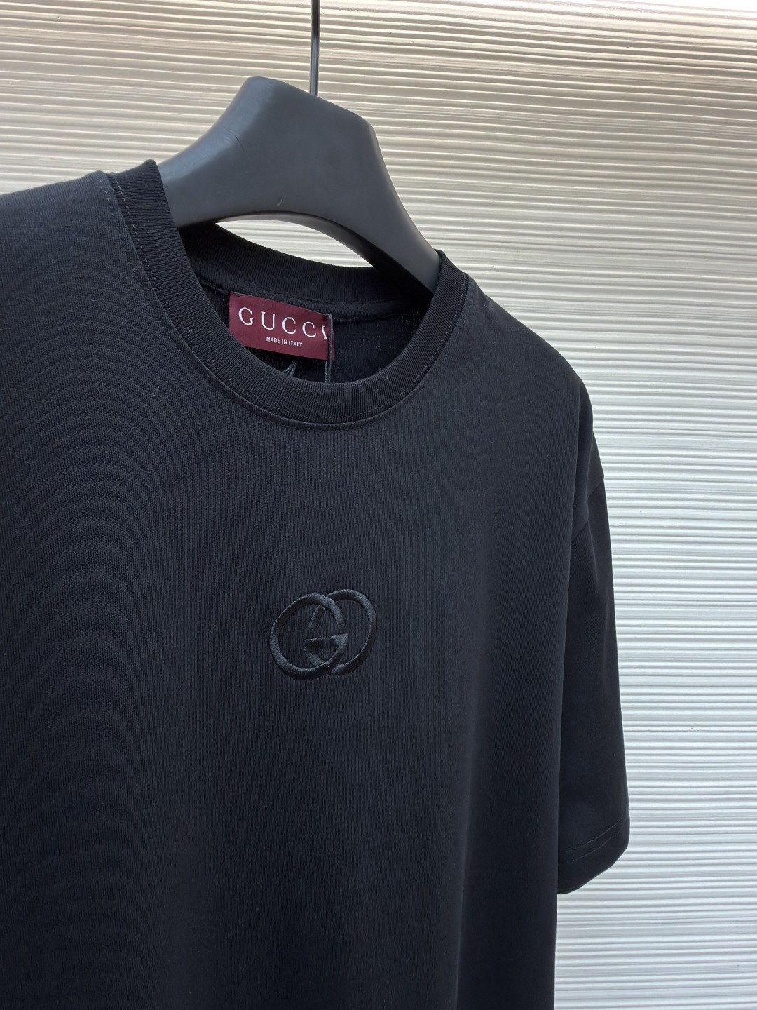 Gucci clothing-270