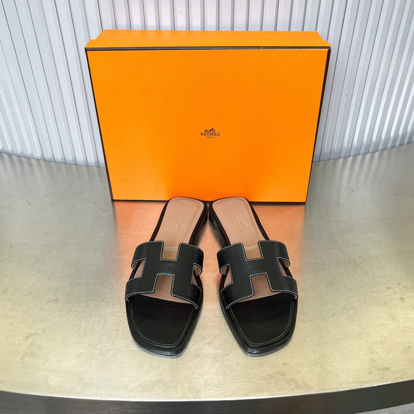 Hermes Summer footwear