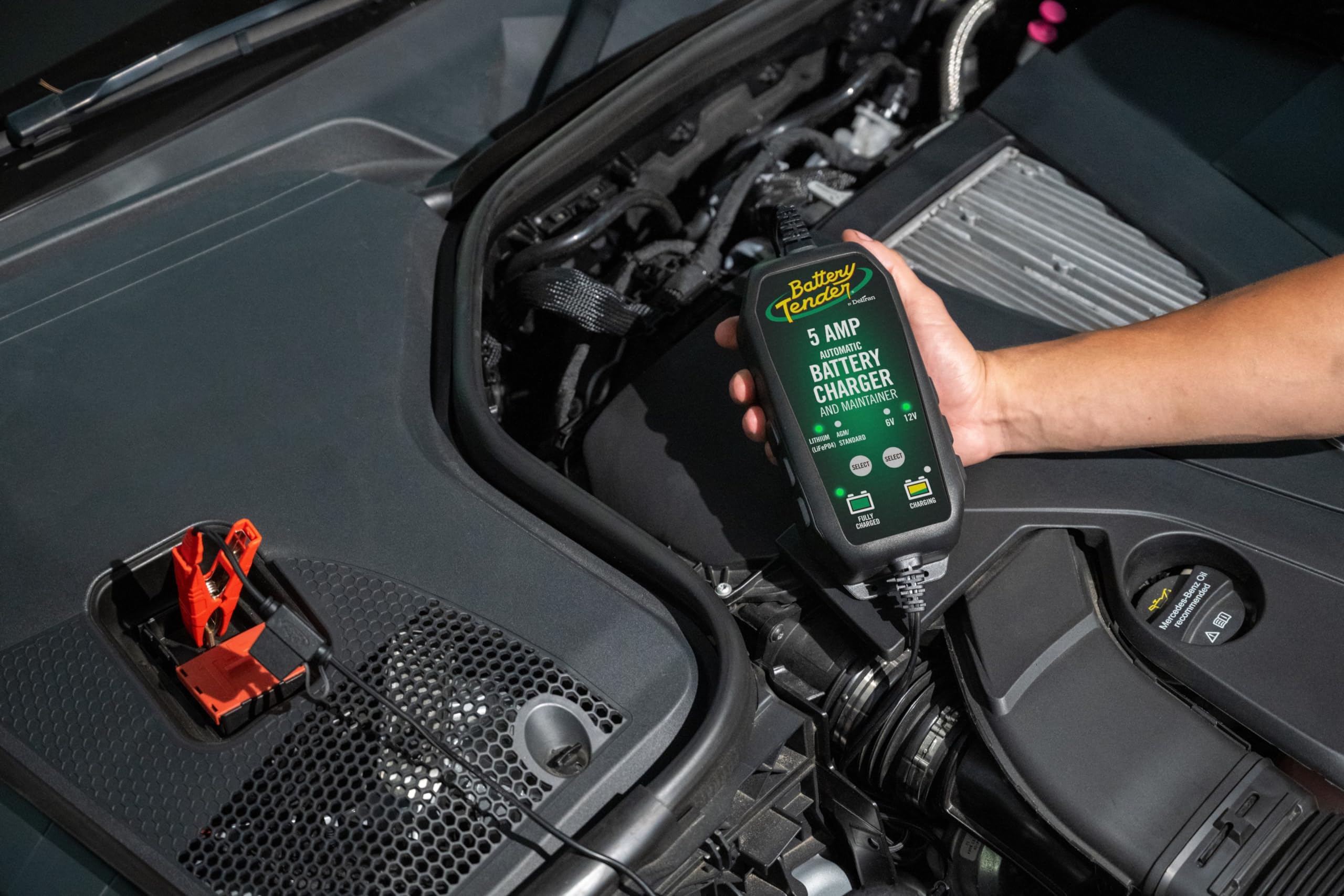 BATTERY TENDER AMP 12V Smart Battery Charger & Maintainer