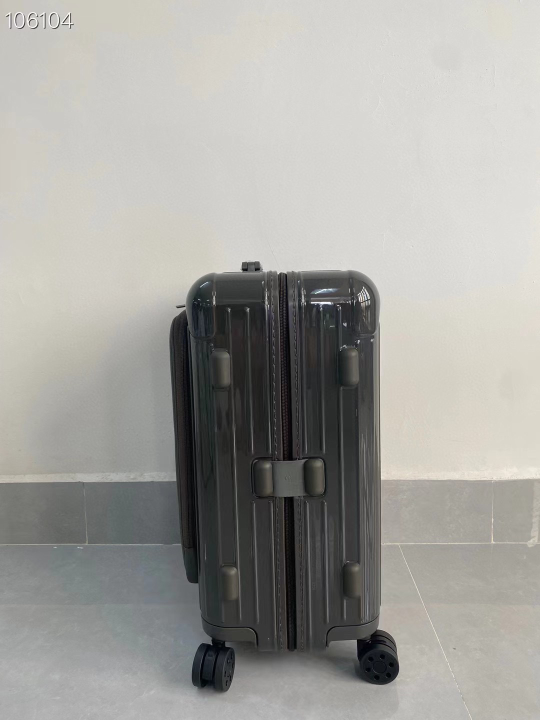 RIMOWA luggage-69