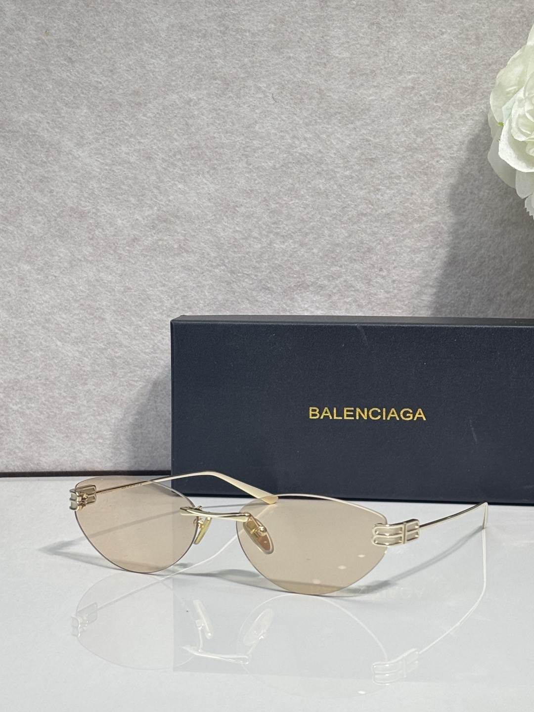 Balenciaga glasses-30
