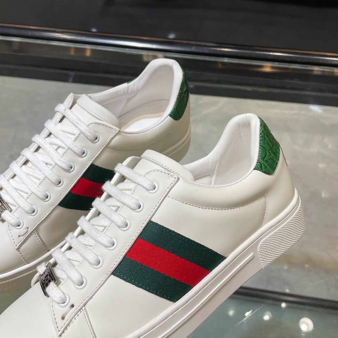 Gucci Sneakers-65