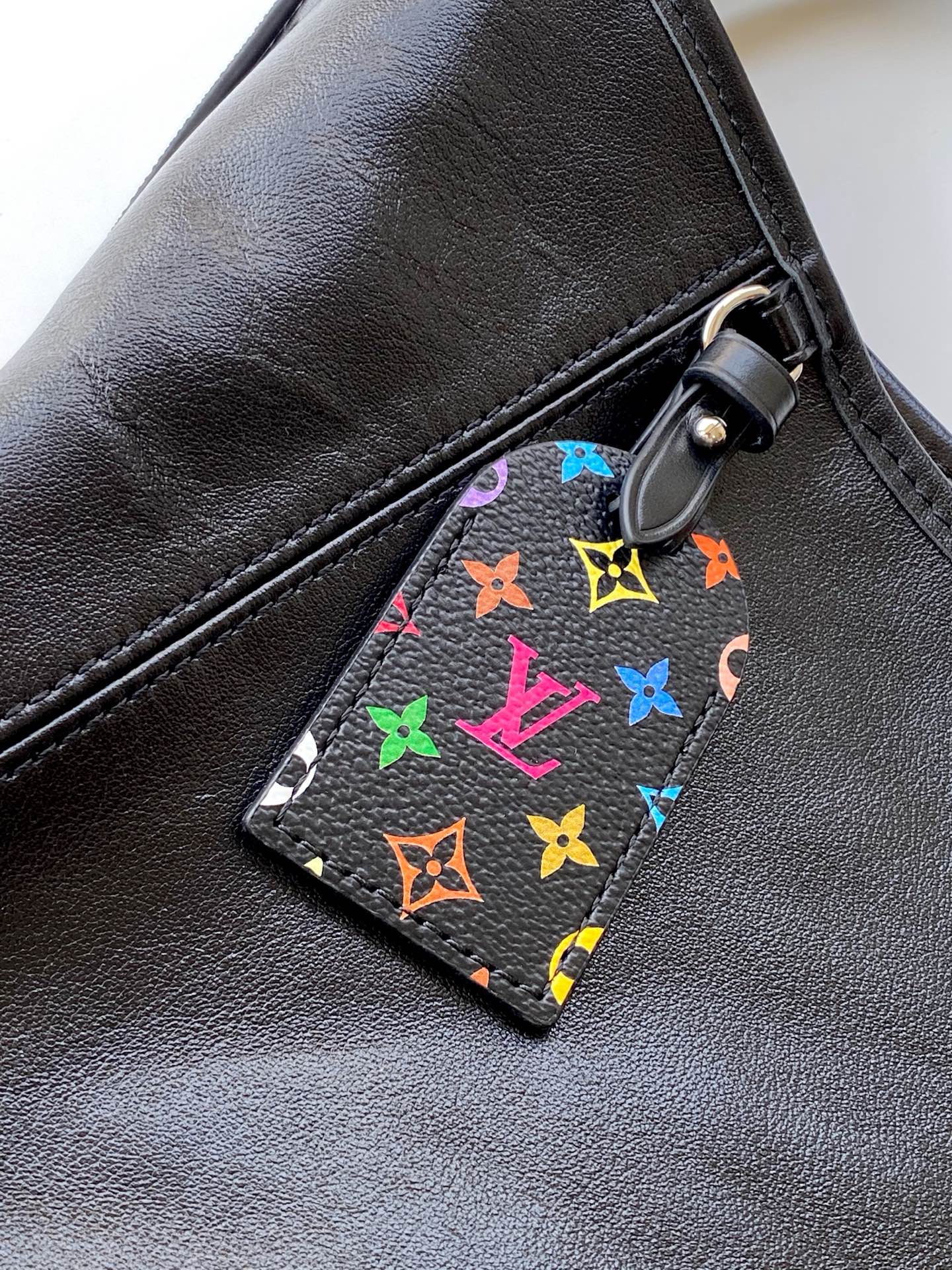 Louis Vuitton Hot New Product-99