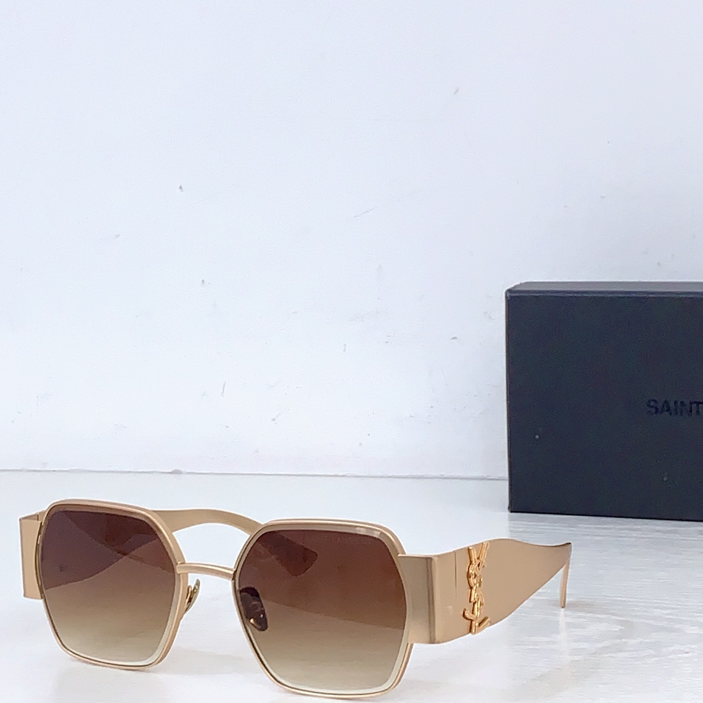 YSL glasses-12