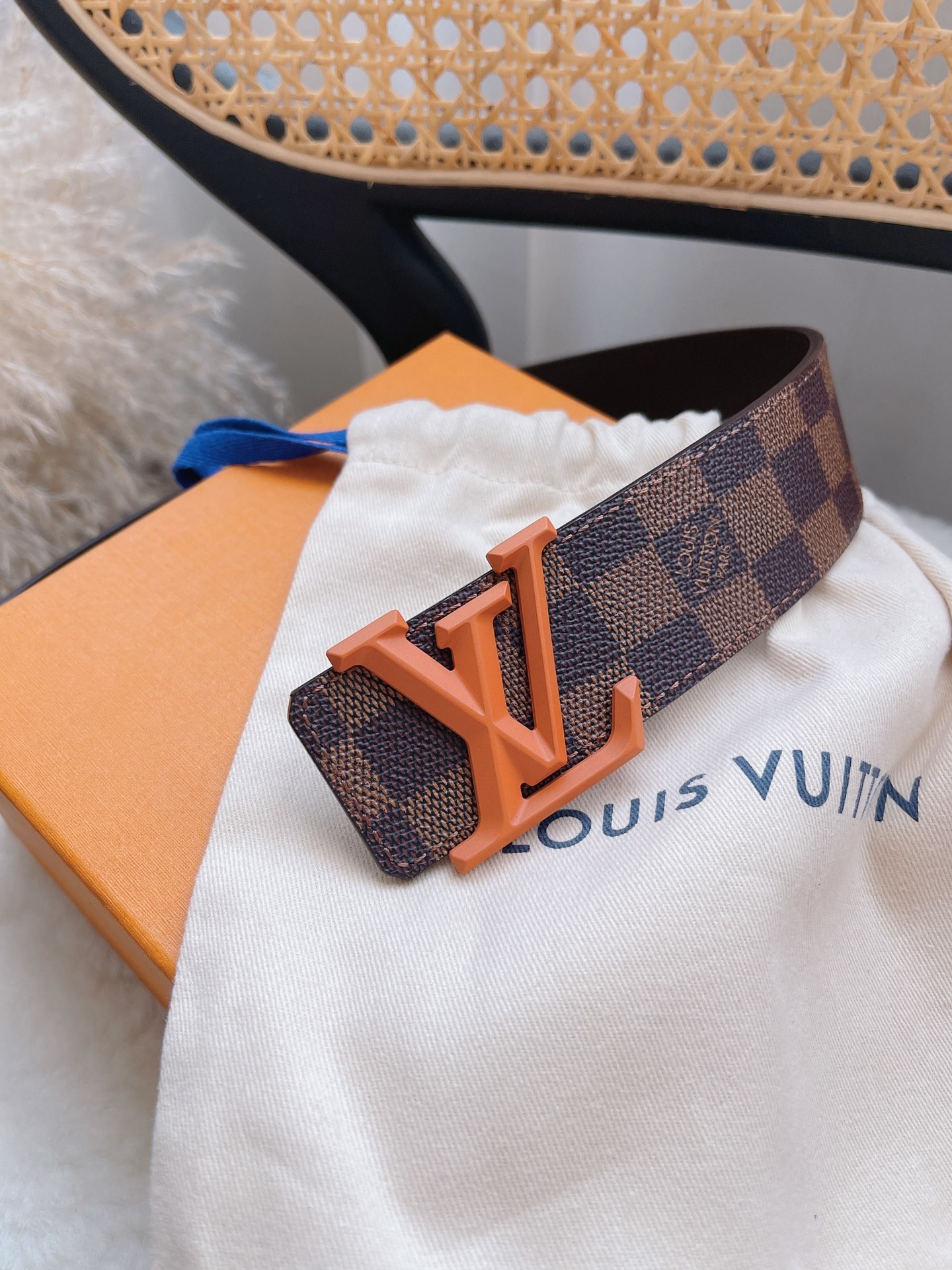 Lv belt-3