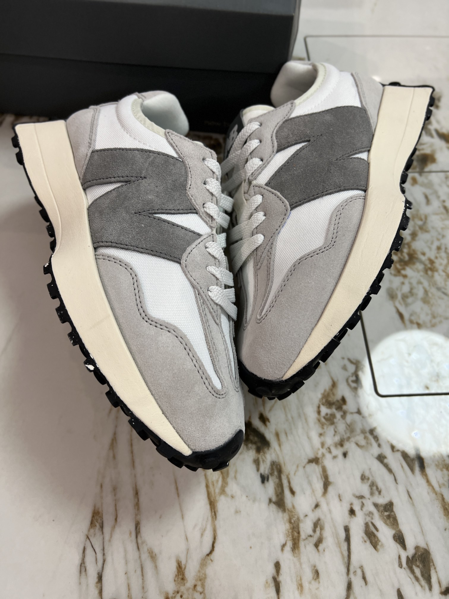 New Balance Sneakers-135