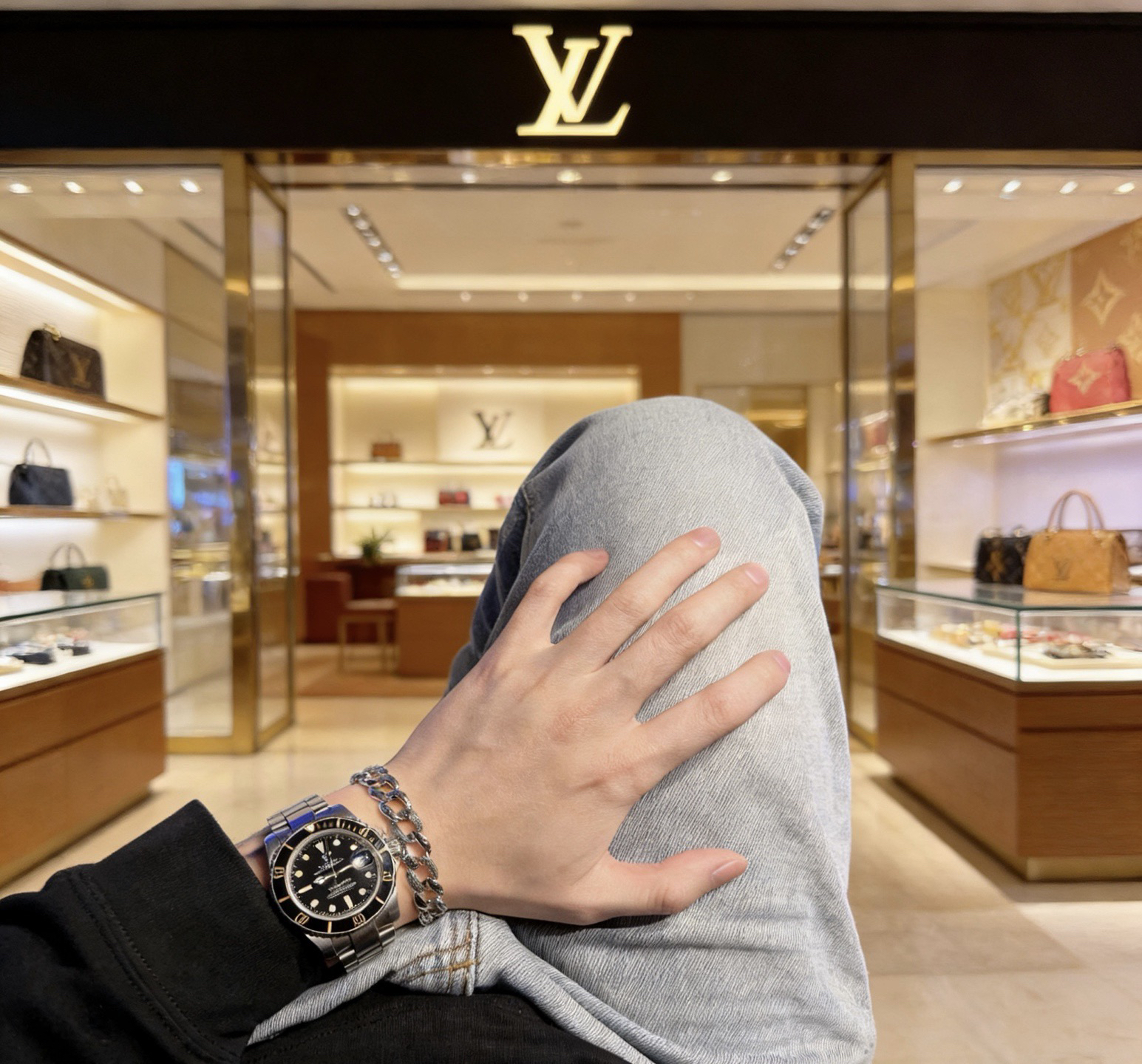 LV Bracelet-89