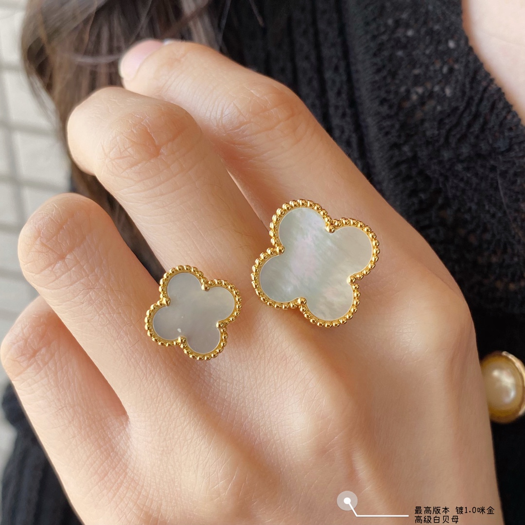 Van Cleef & Arpels ring-81