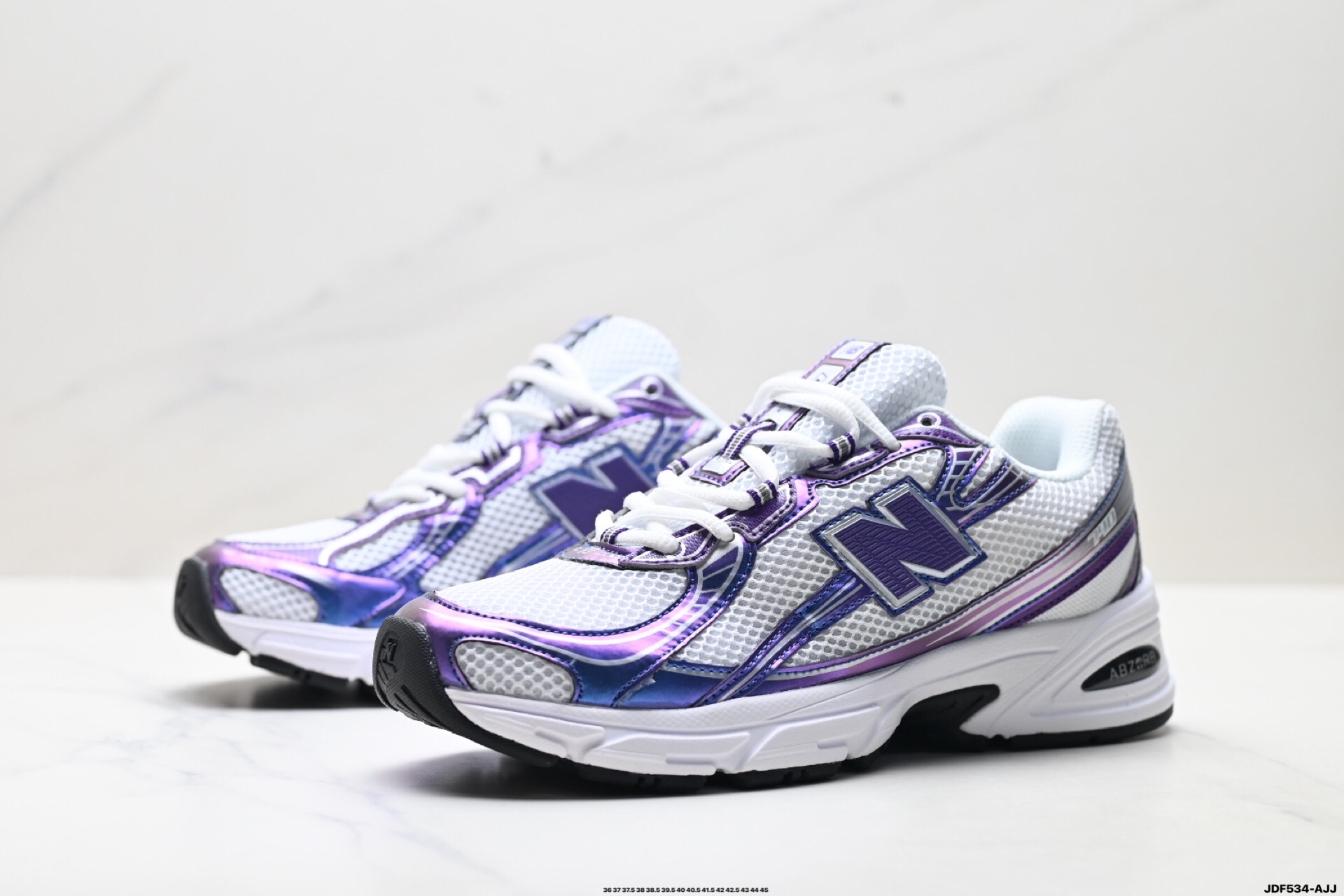 New Balance Sneakers-6