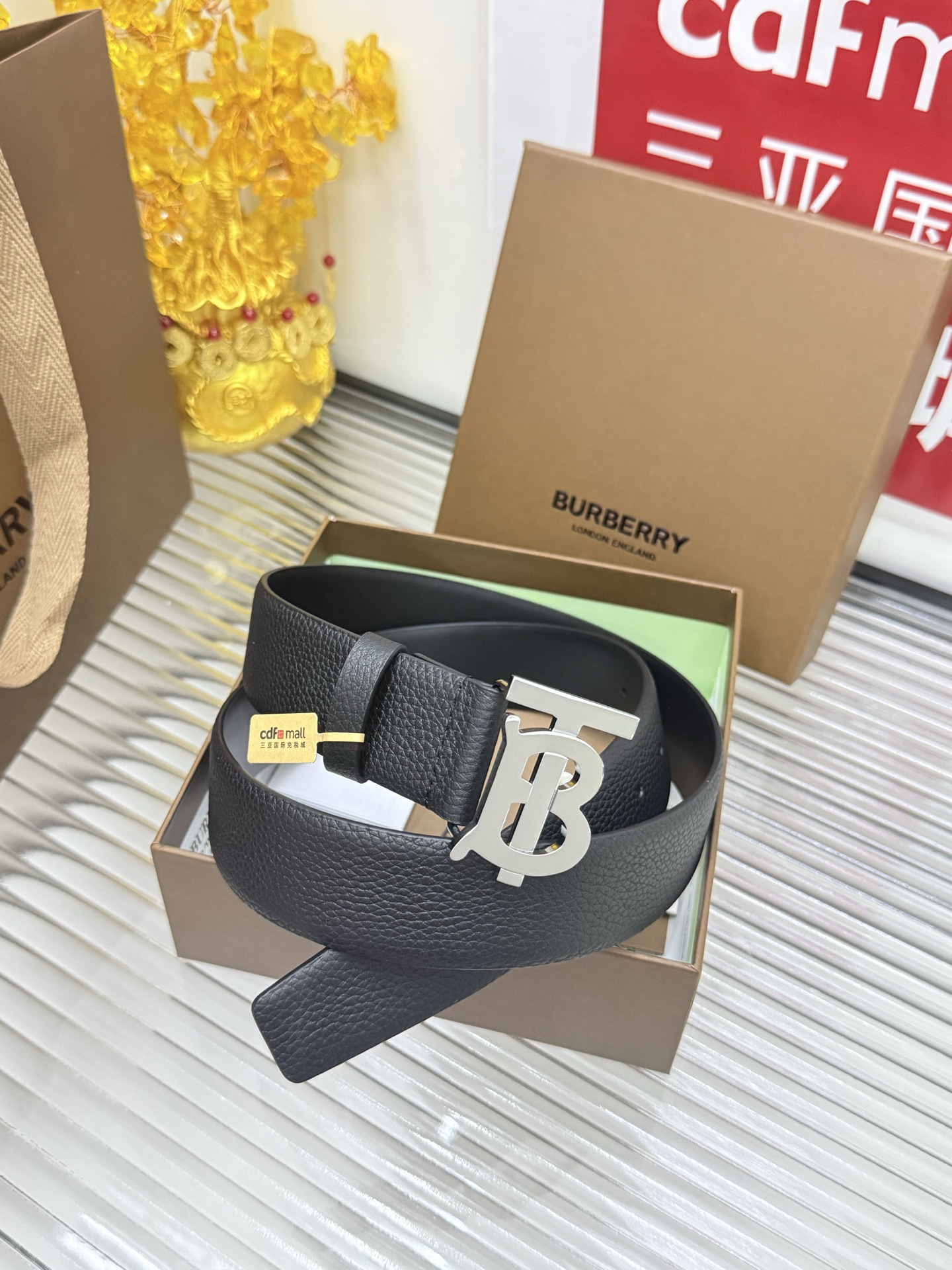 Burberry belt-9