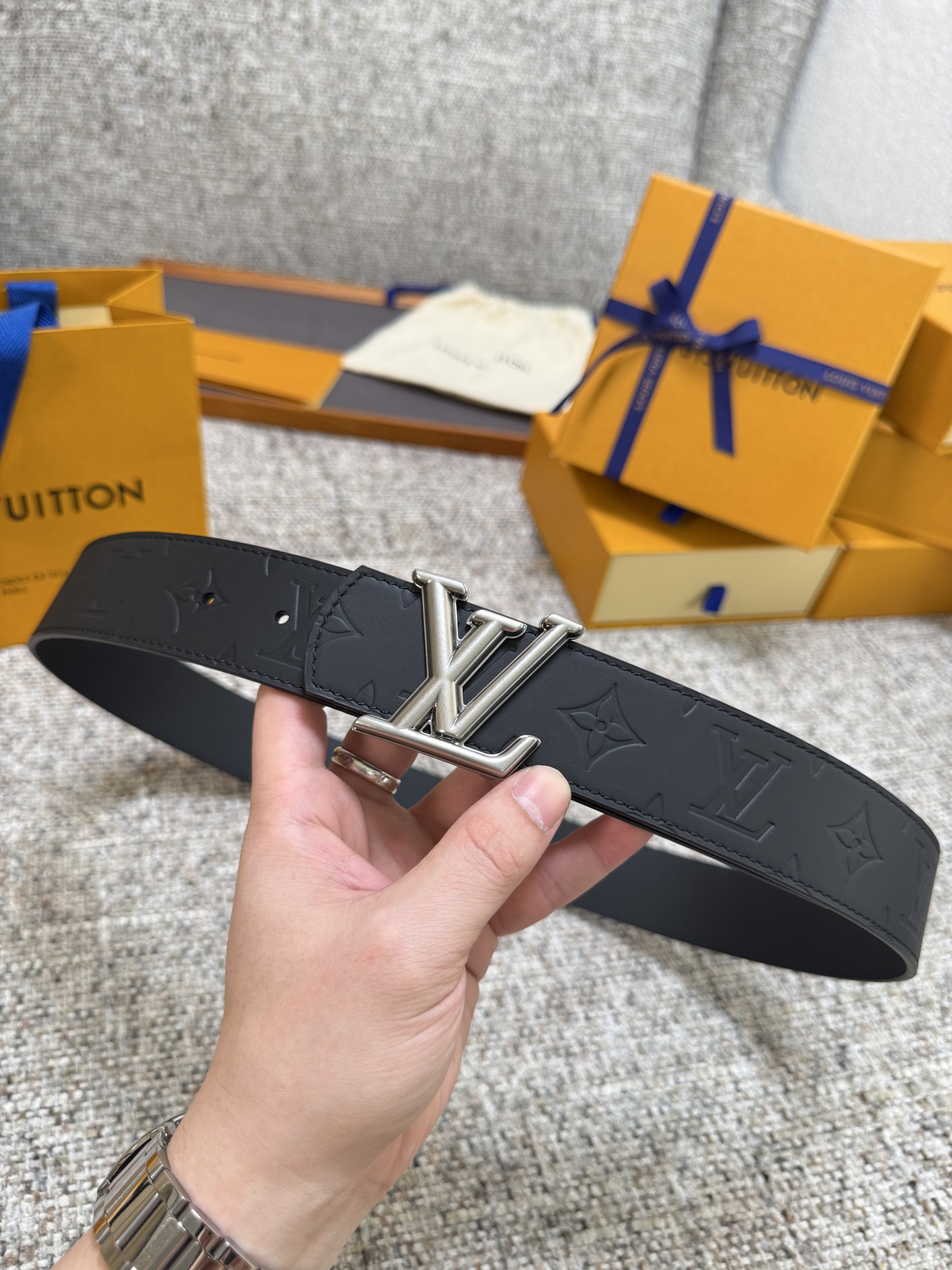 Lv belt-26