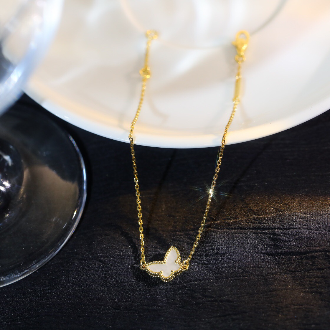 Van Cleef & Arpels Bracelet-51