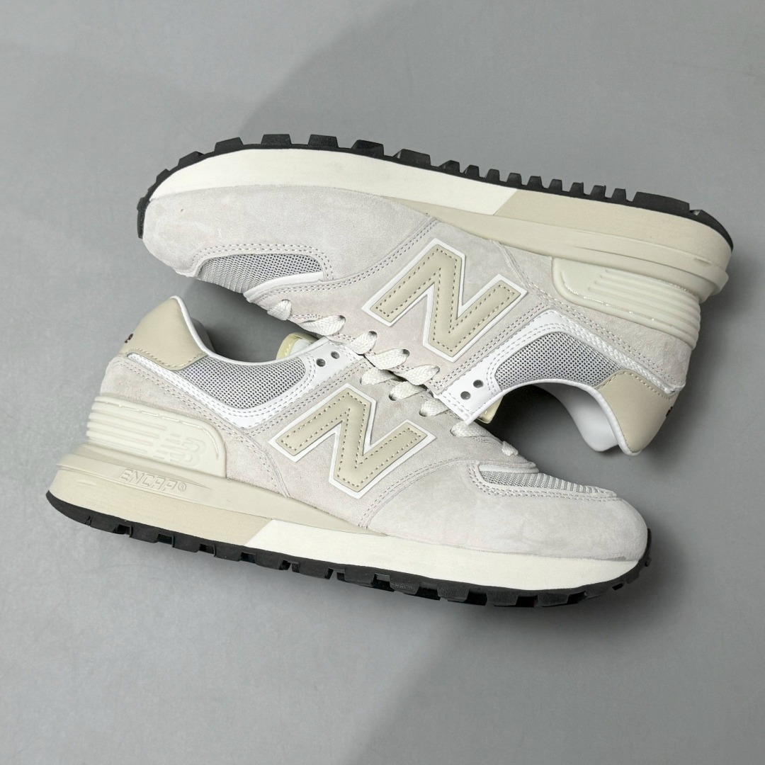 New Balance Sneakers-346