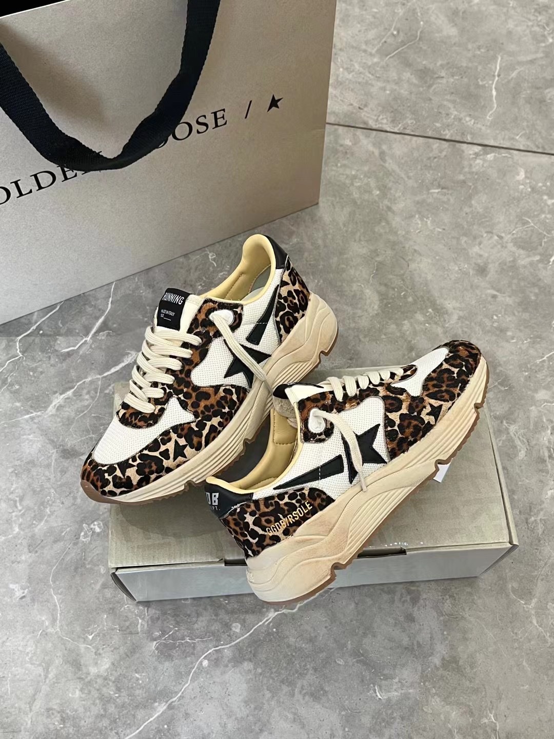 Golden Goose Sneakers-98