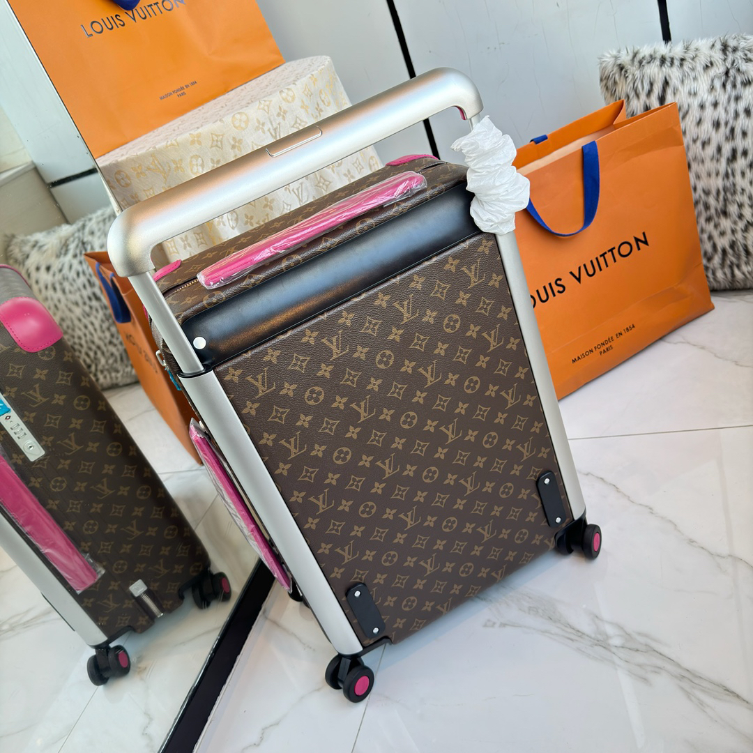 LV luggage-80