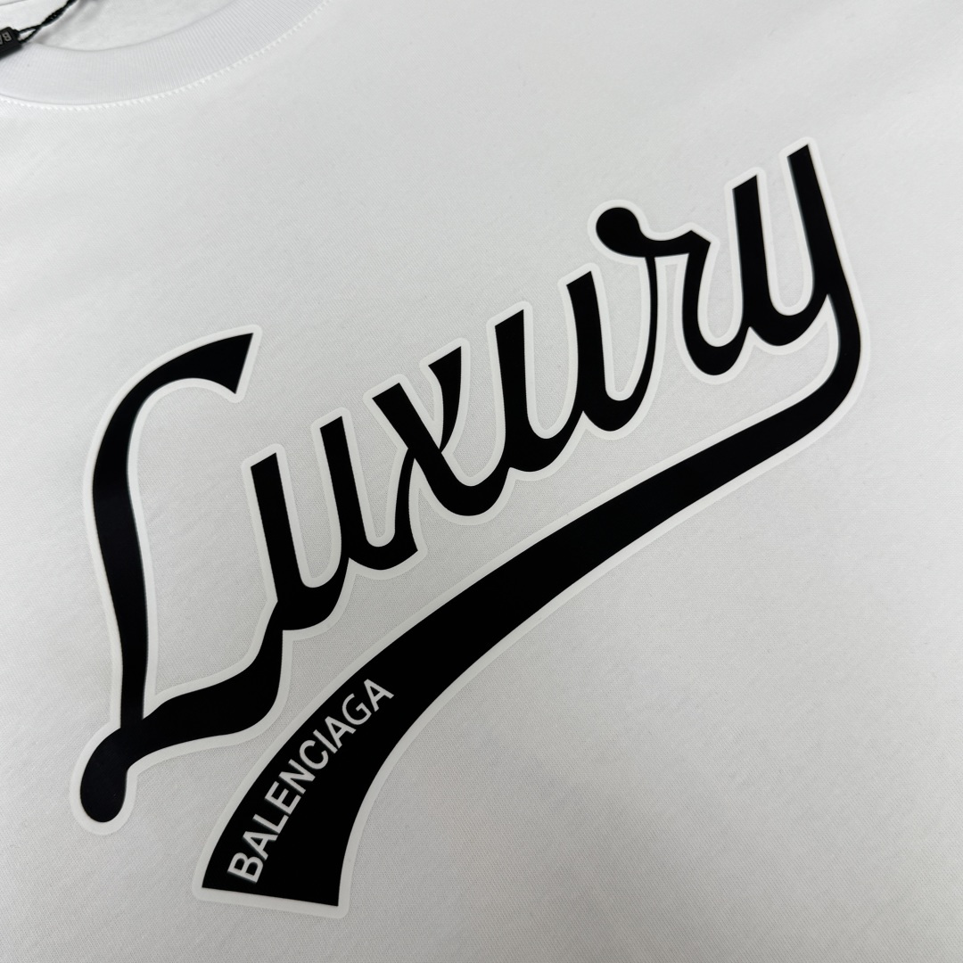 Balenciaga clothing-17