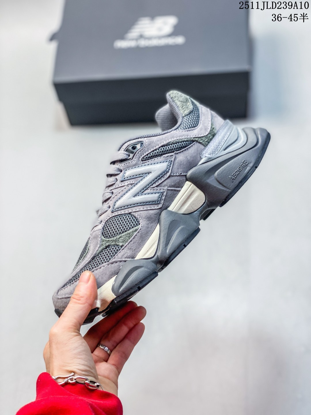 New Balance Sneakers-14