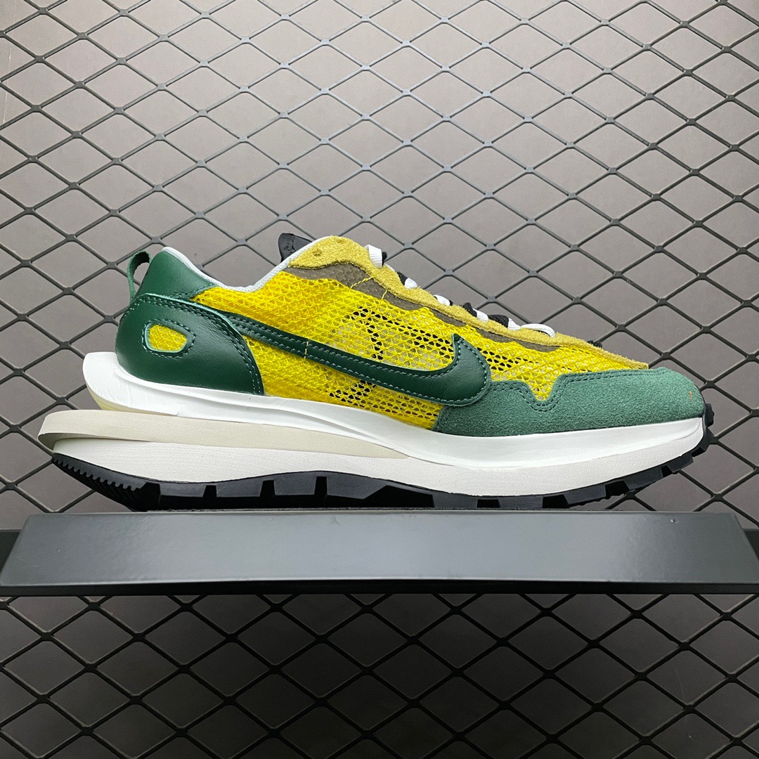 Nike Sneakers-309