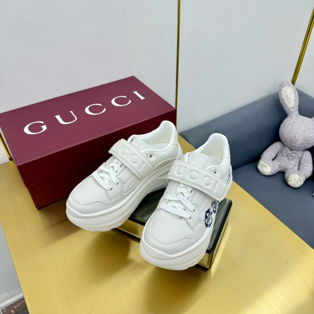 Gucci Sneakers-62