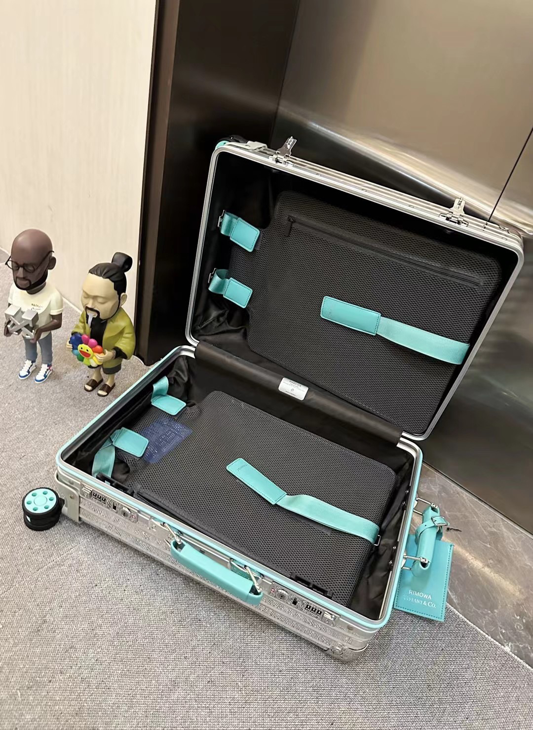 RIMOWA luggage-9
