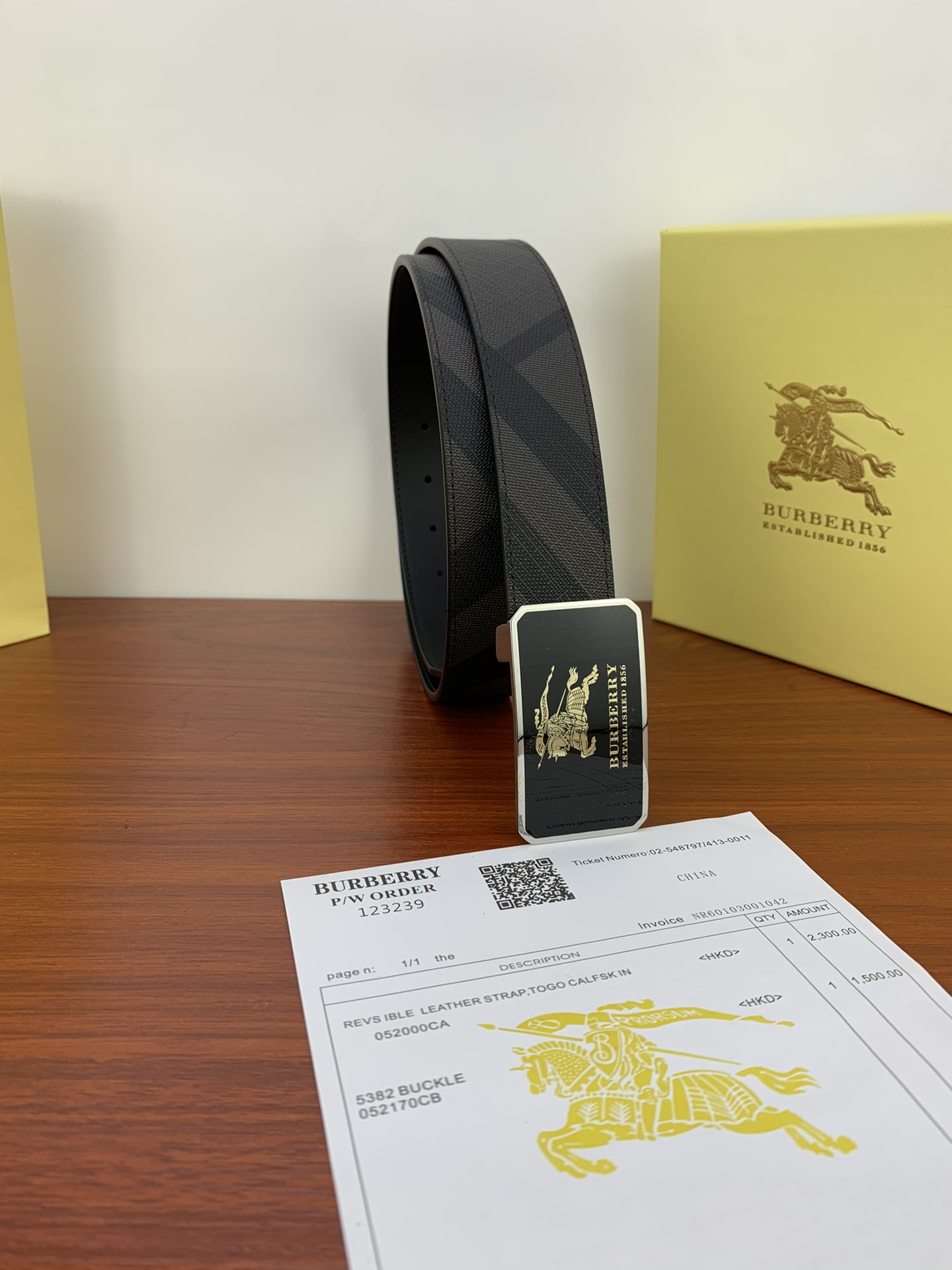 Burberry belt-87