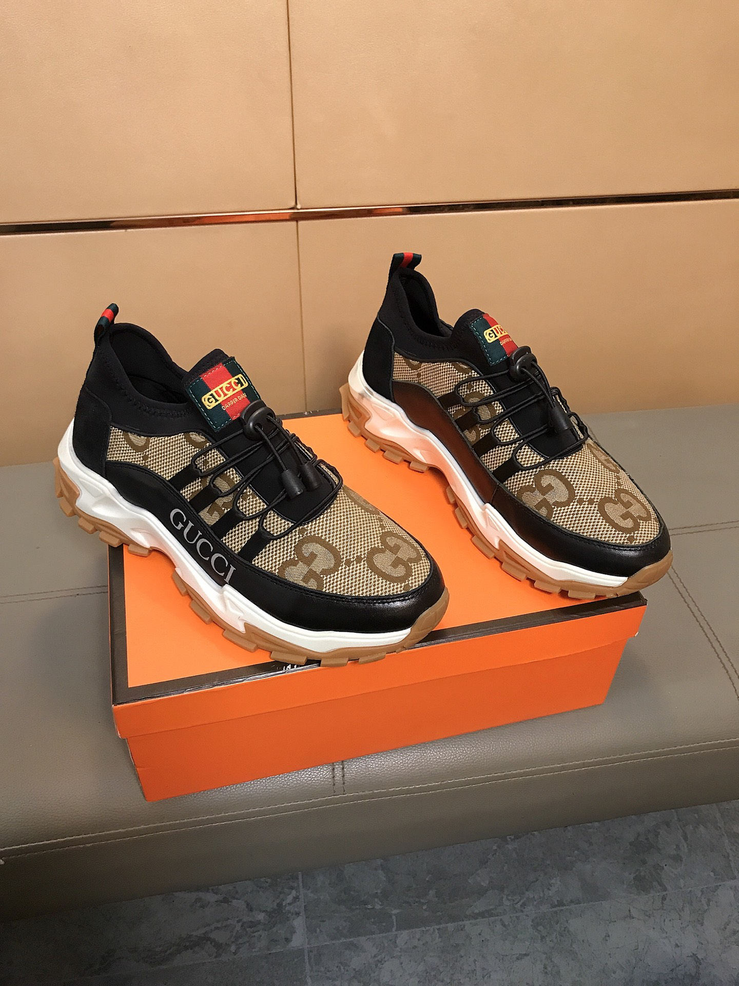 Gucci Sneakers-142