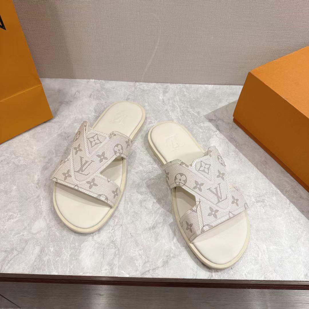 LV Summer footwear