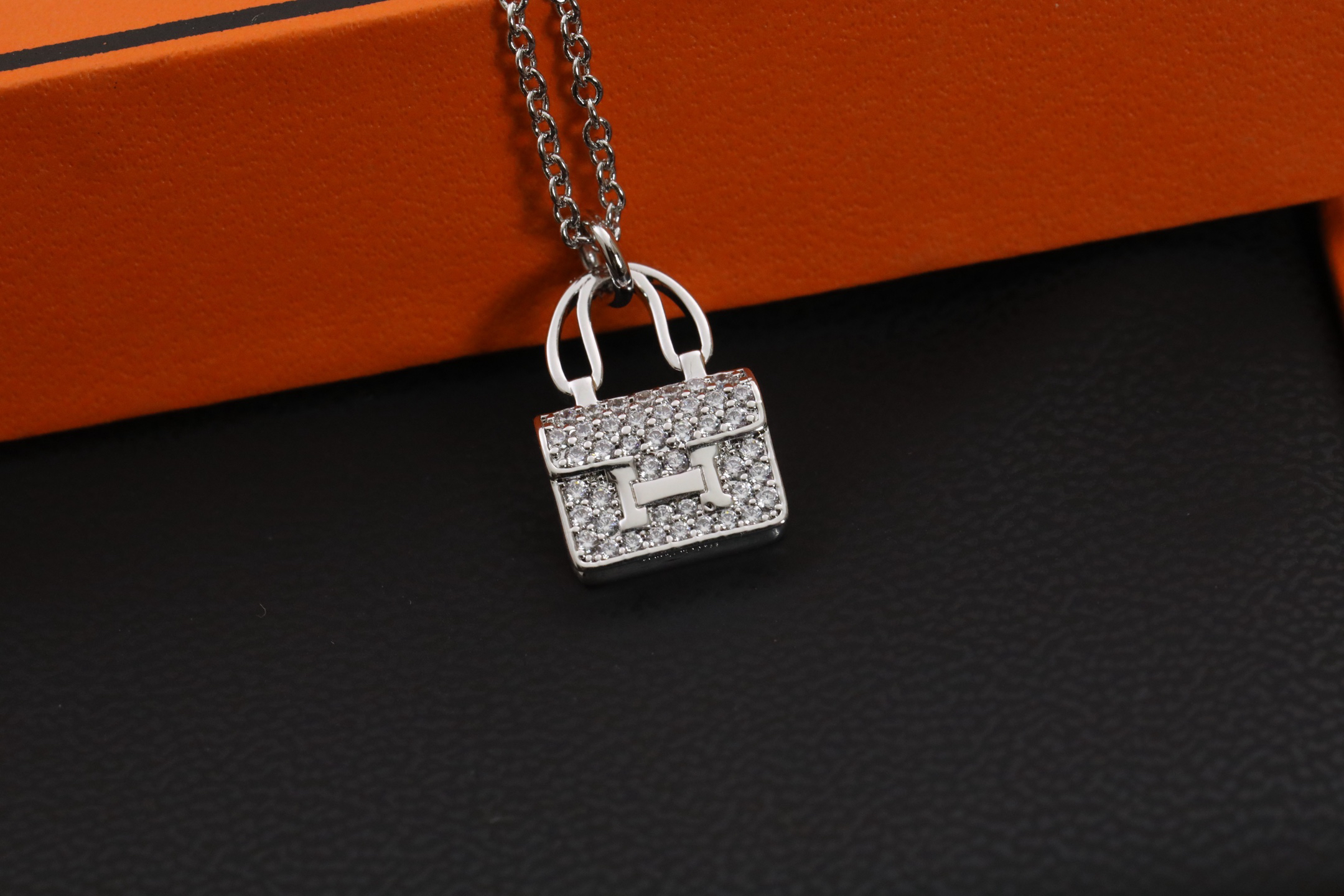 Hermes necklace-65