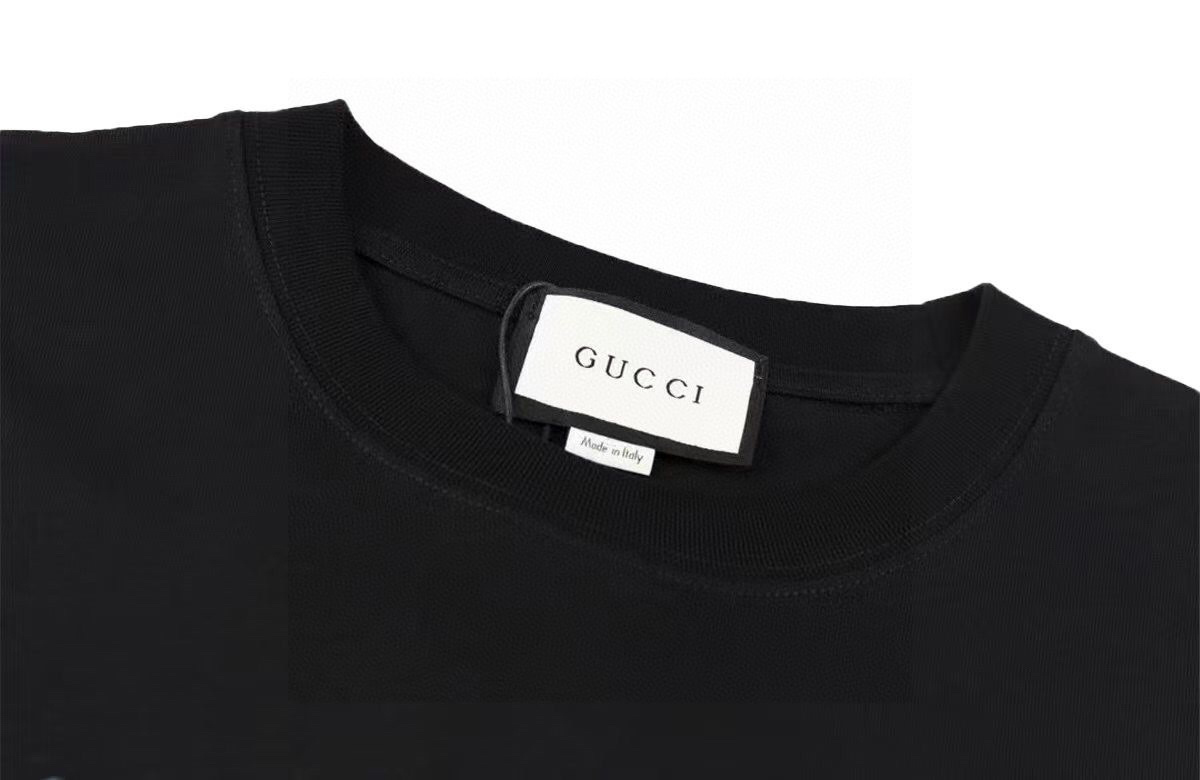 Gucci clothing-40