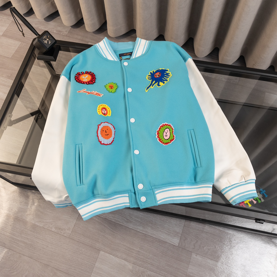 LV Clothing-316