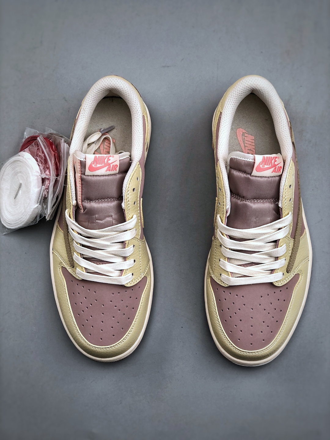 Nike Sneakers-314