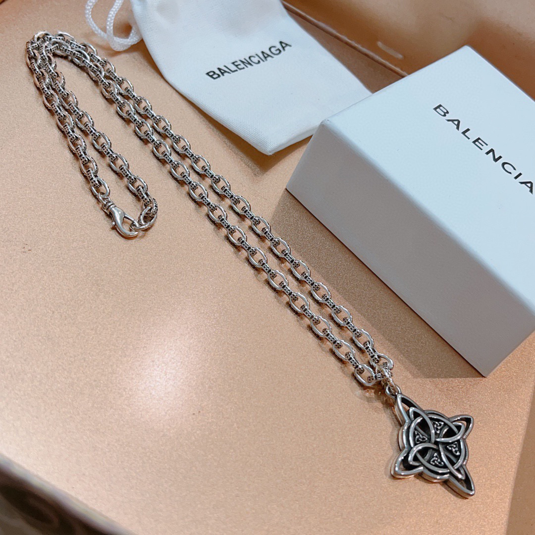 Balenciaga necklace-22