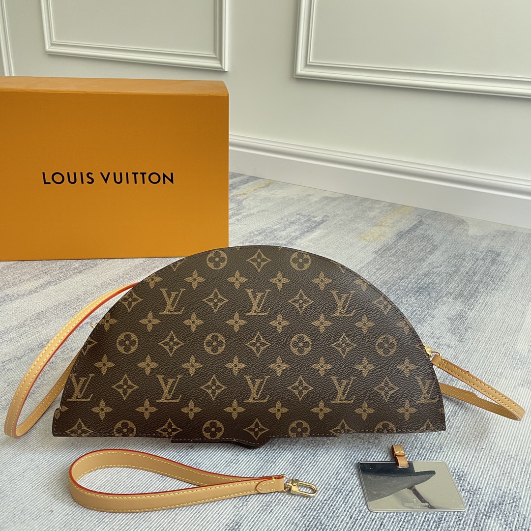 Louis Vuitton Hot New Product-190