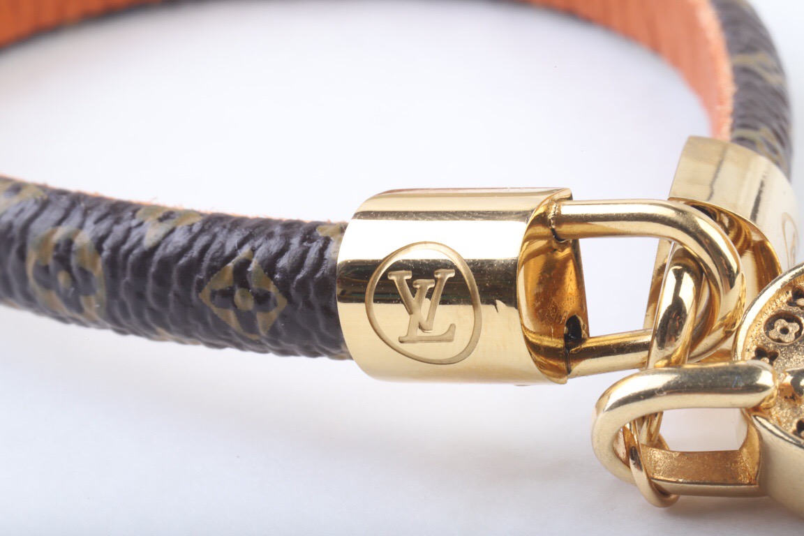 LV Bracelet-75